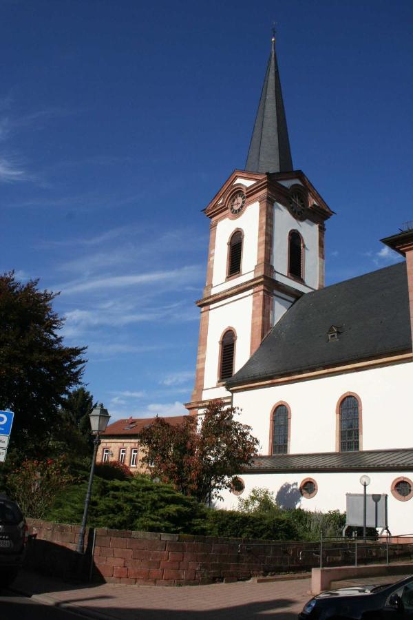 Ferienwohnung Spatzennest In Edesheim Luaran gambar